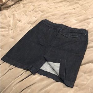 🛼 Banana • Republic 🛼 Dark Denim Pencil Skirt